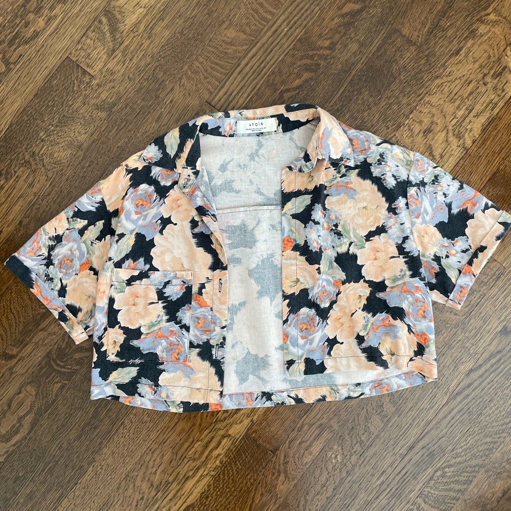 Vintage Floral Crop Piece by Atoir